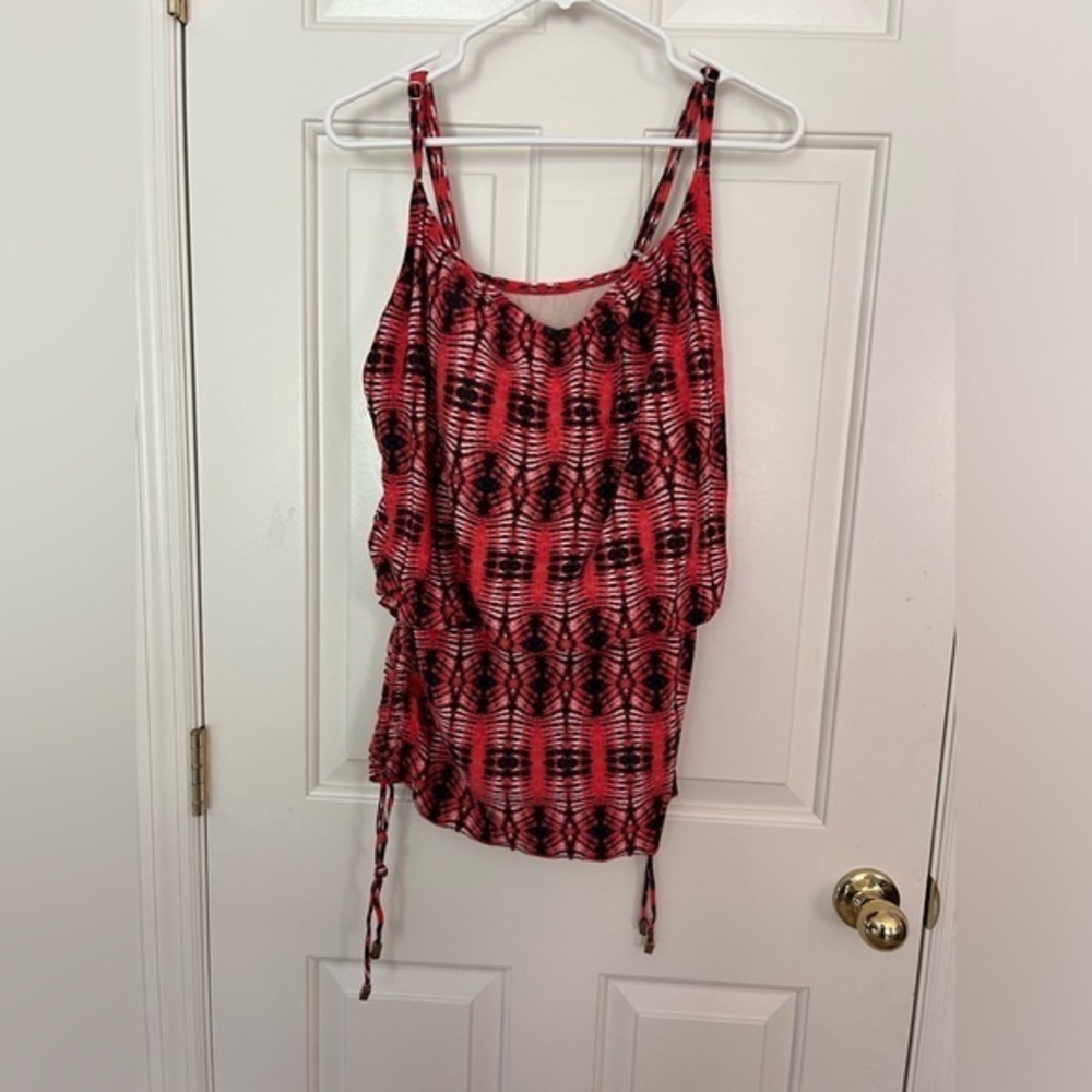 Beach Scene Collection Tankini top, size 14